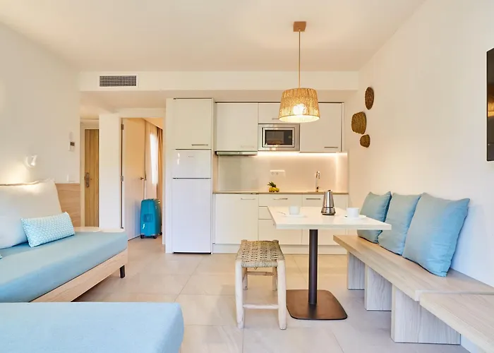 Apartamentos San Miguel Park & Esmeralda Mar